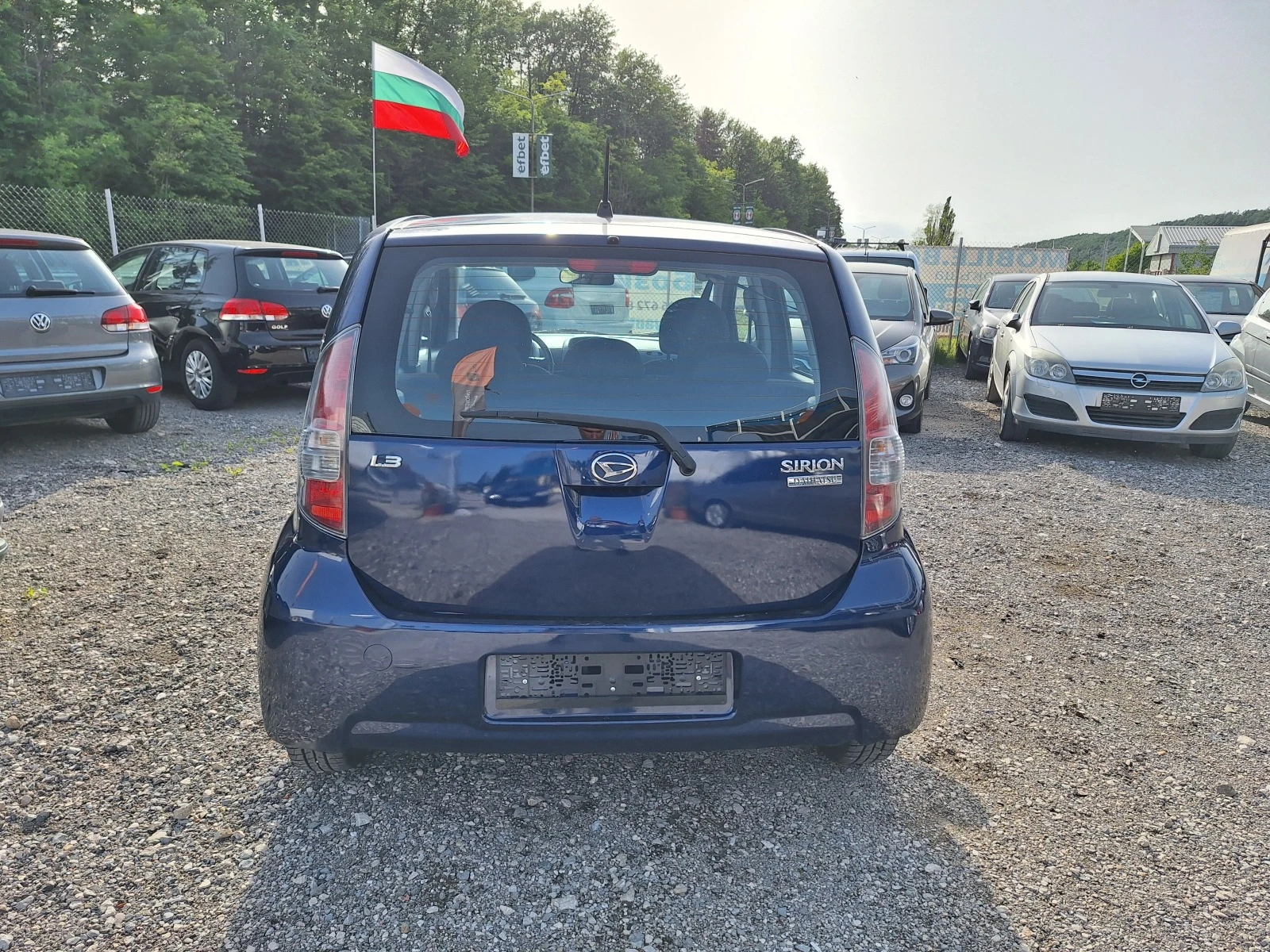 Daihatsu Sirion 1.0 - изображение 7