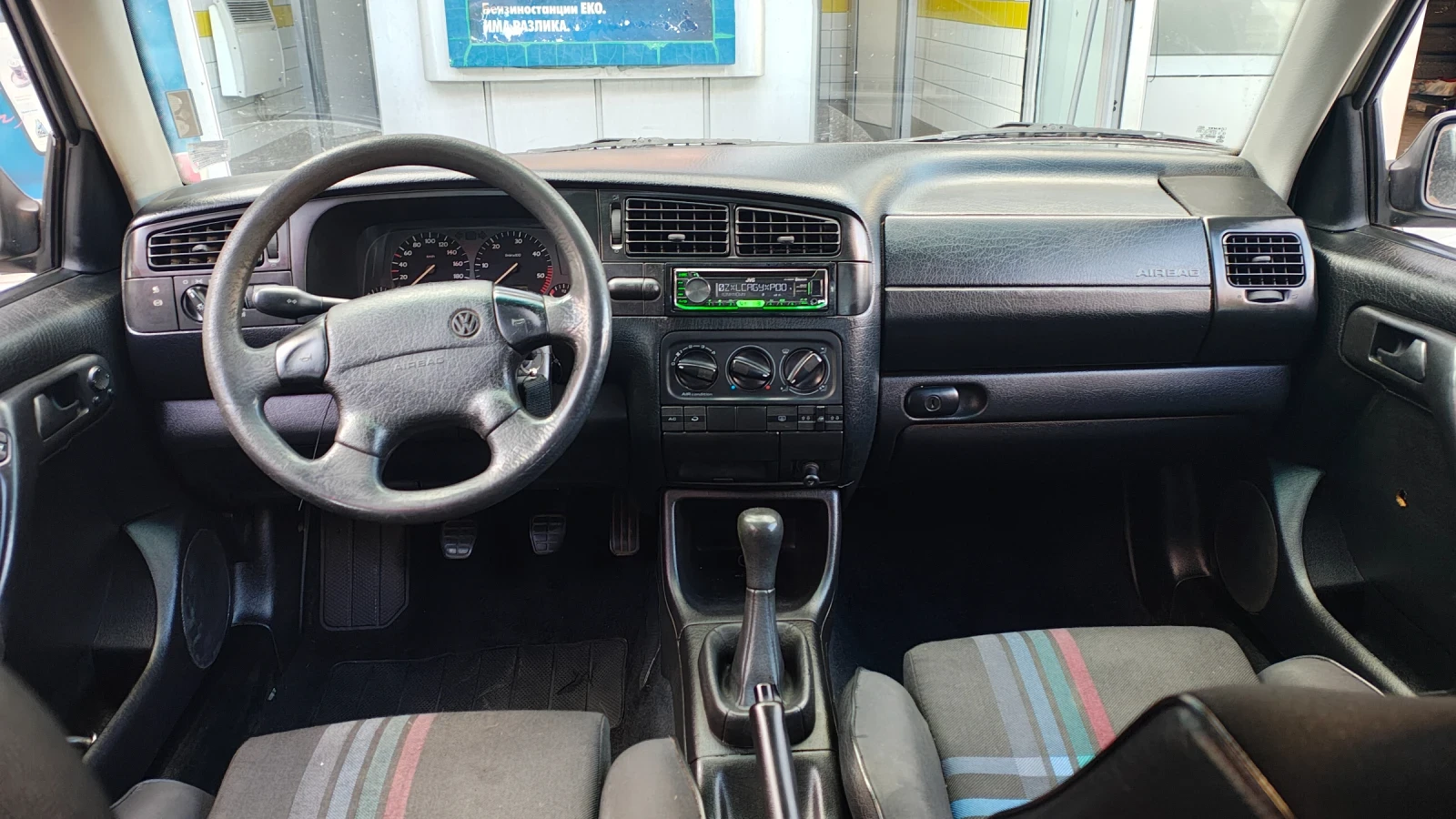 VW Golf 1.9 TDI 90к.с. Synchro 4x4 климатик  - изображение 10