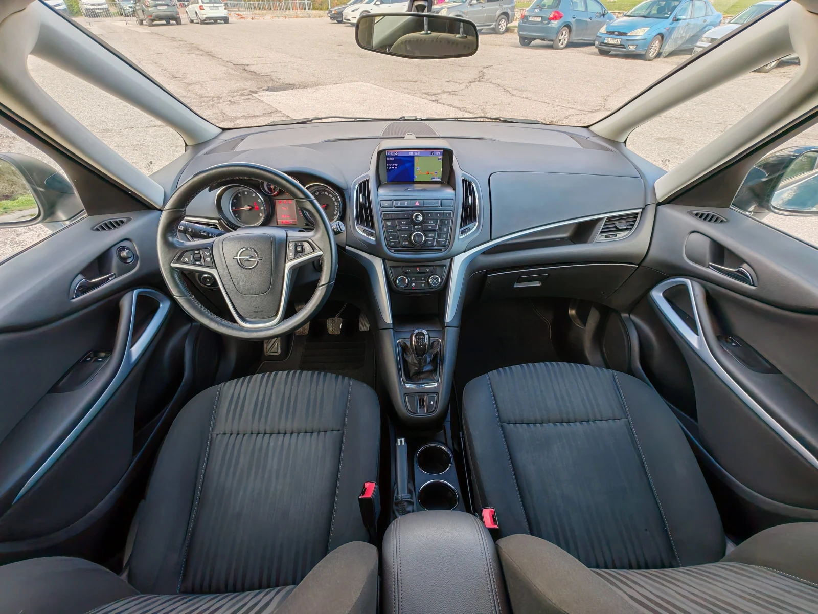 Opel Zafira Tourer 1.4T ФАБРИЧНА ГАЗ, снимка 11 - Автомобили и джипове - 49691819