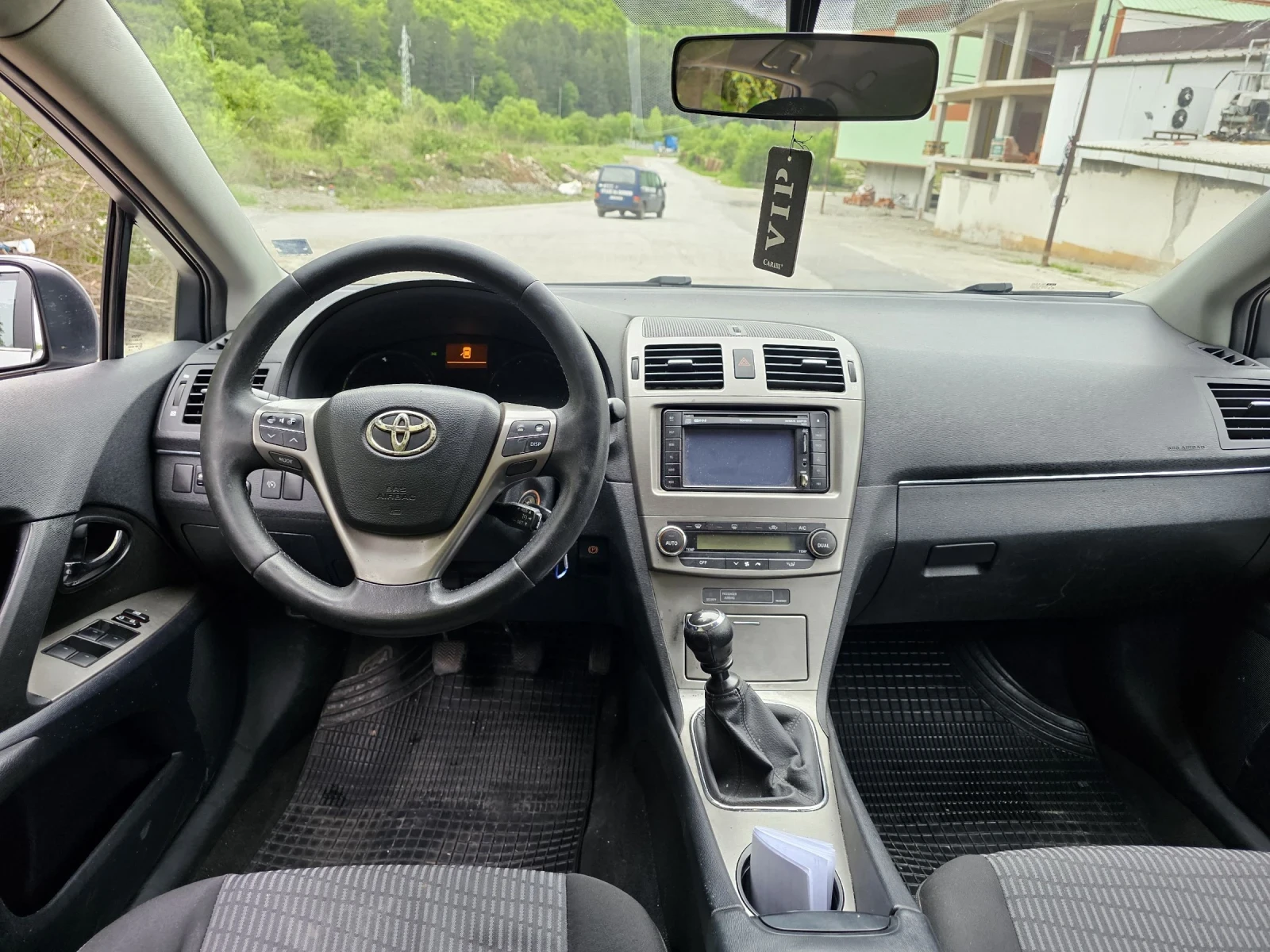 Toyota Avensis T27 - изображение 7