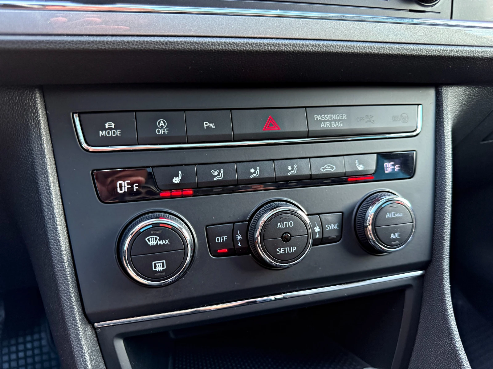 Seat Leon FR DSG PANO DISTRONIC NAVI PODGREV | Mobile.bg   13