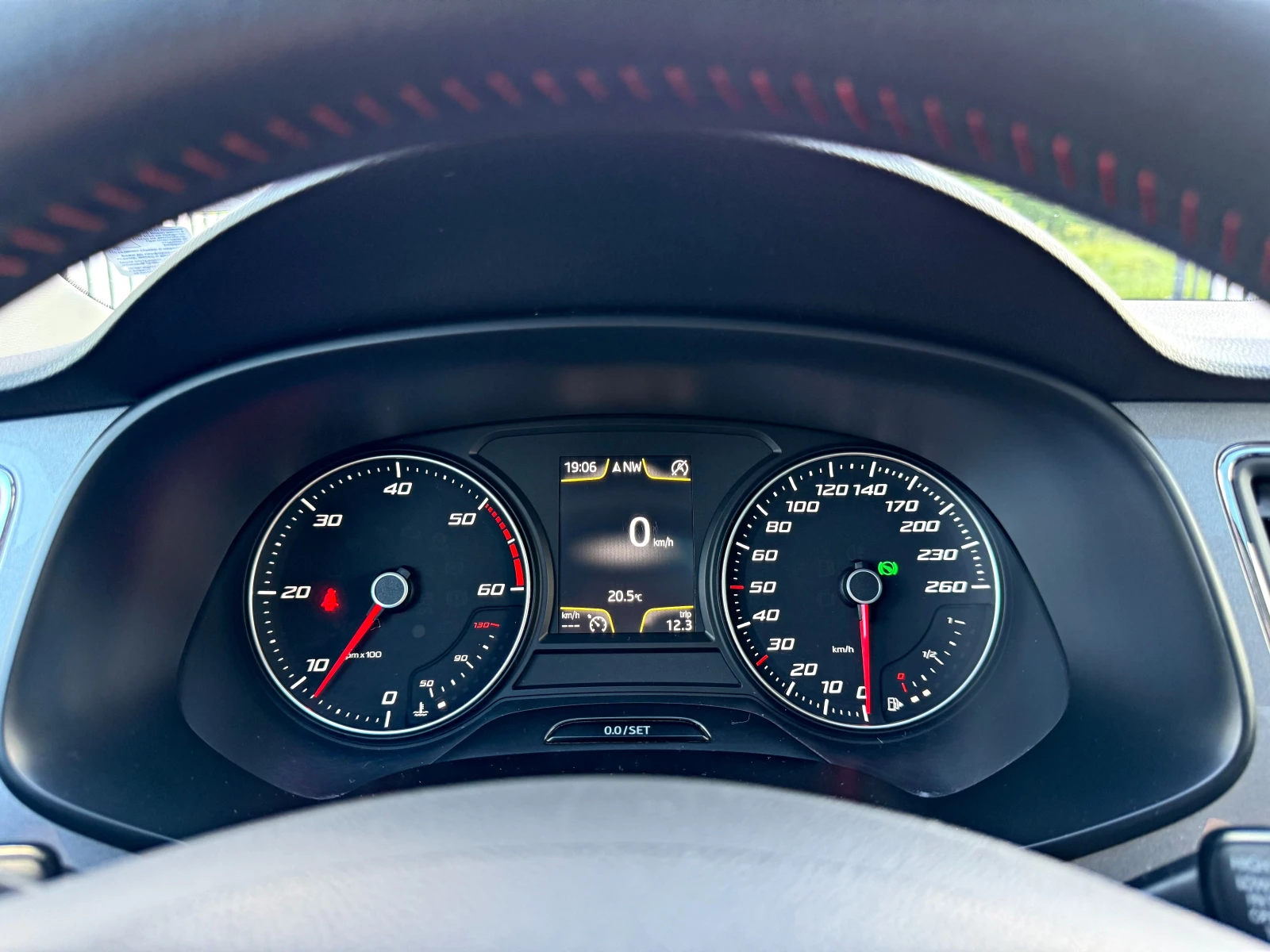 Seat Leon FR DSG PANO DISTRONIC NAVI PODGREV | Mobile.bg   16