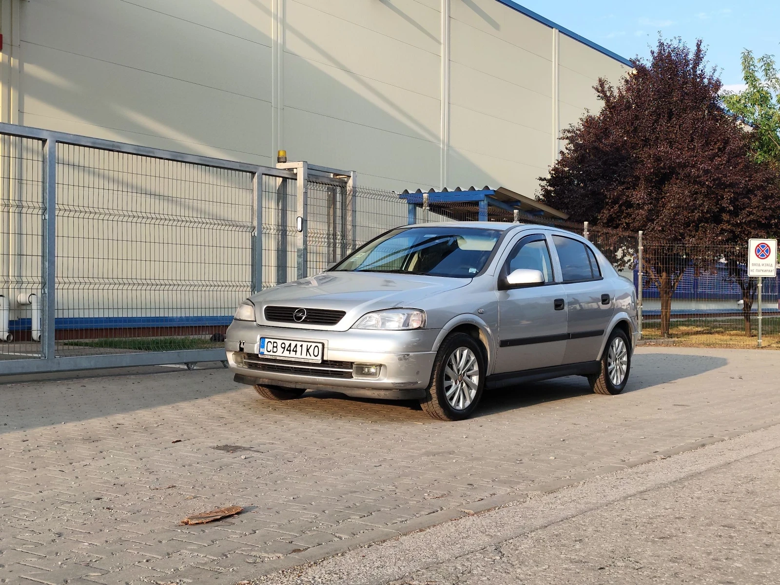 Opel Astra 1.6 | 16v Хечбек - изображение 2