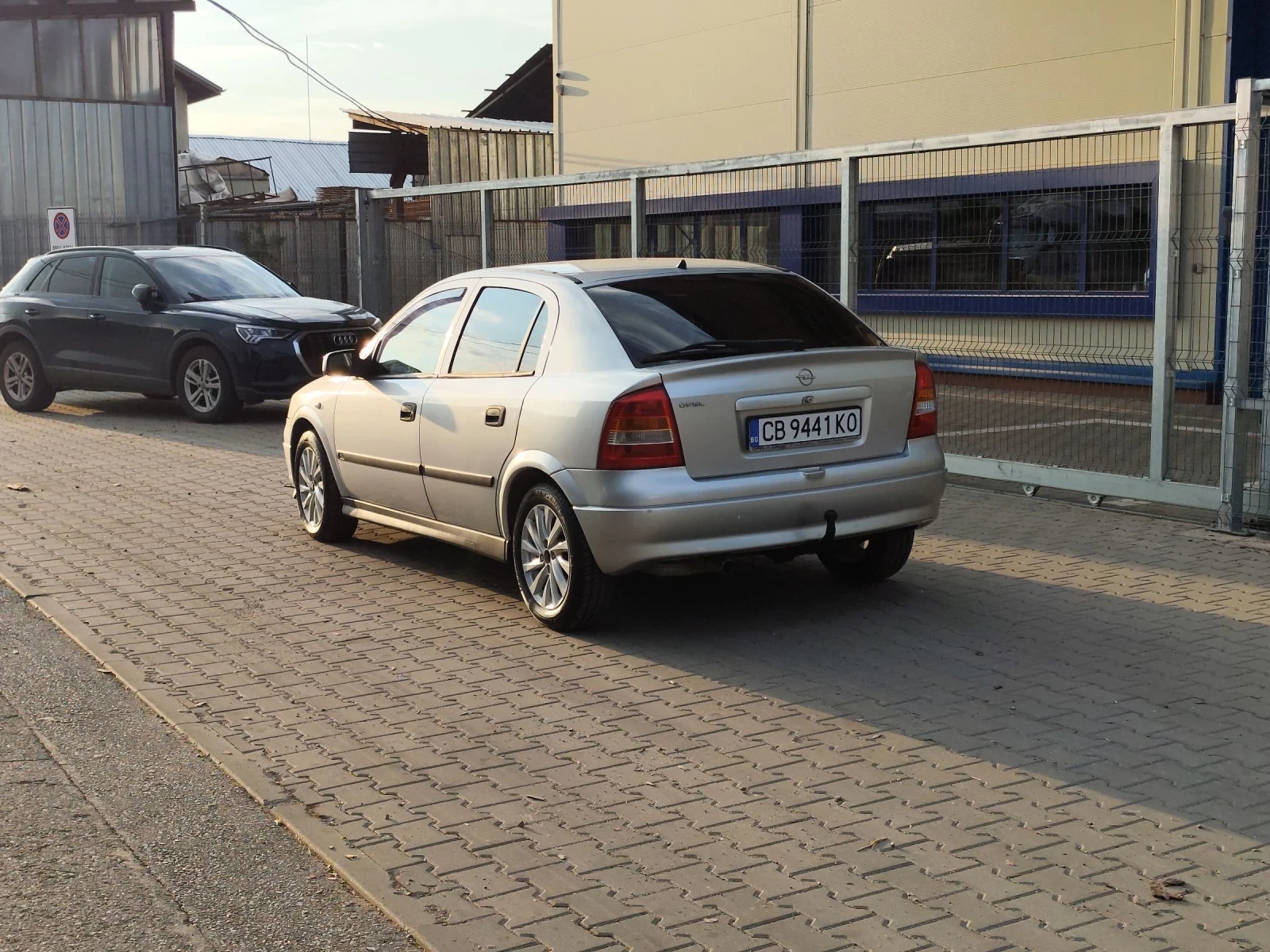 Opel Astra 1.6 | 16v Хечбек - изображение 7