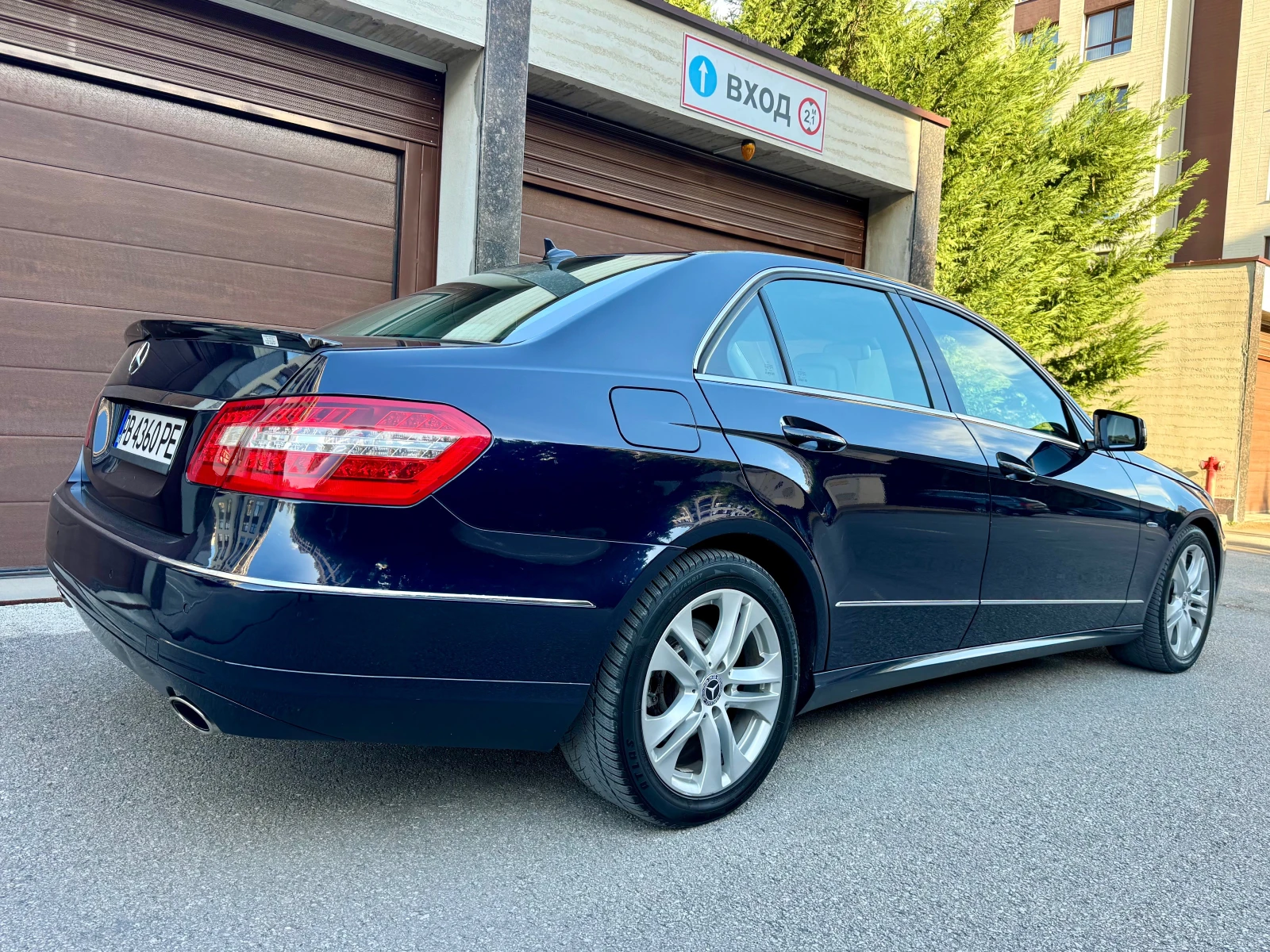 Mercedes-Benz E 350 CDI AVANTGARDE NAVI KOJA PARKTRONIK - изображение 5