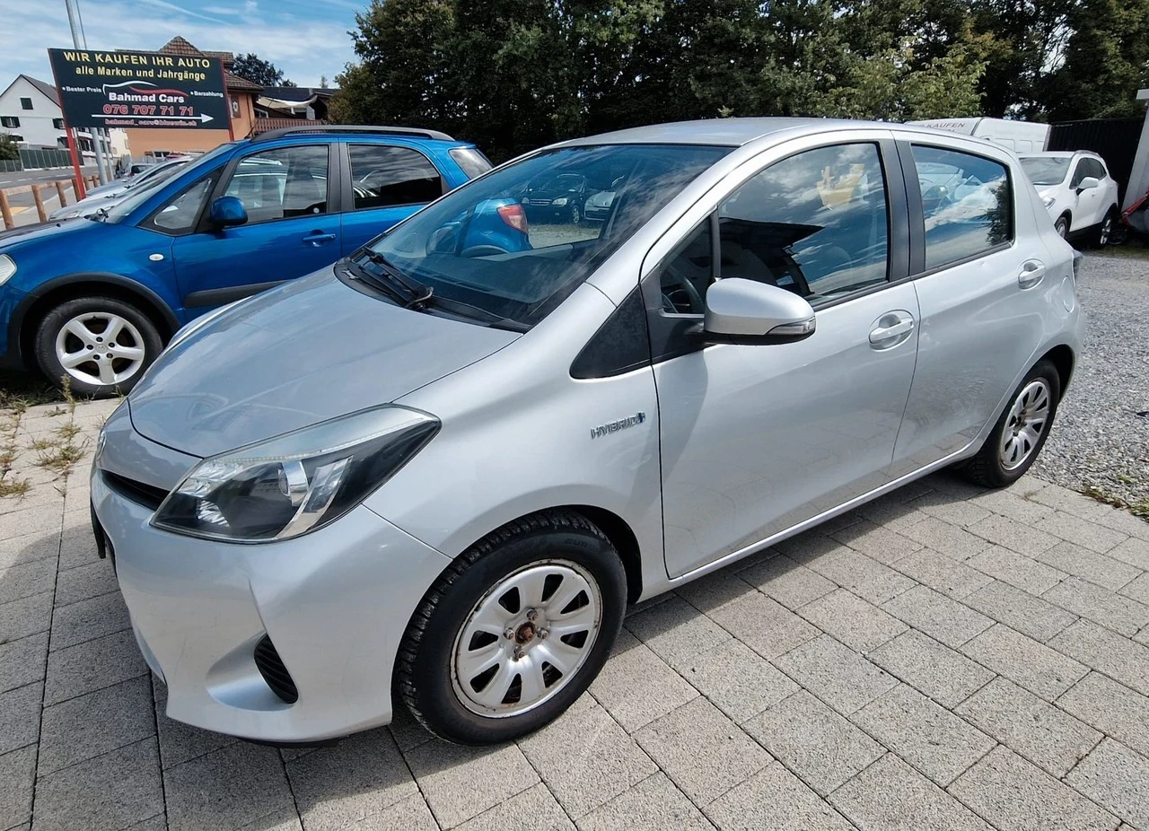 Toyota Yaris 1.5VVT-i Hybrid Swiss  | Mobile.bg   3