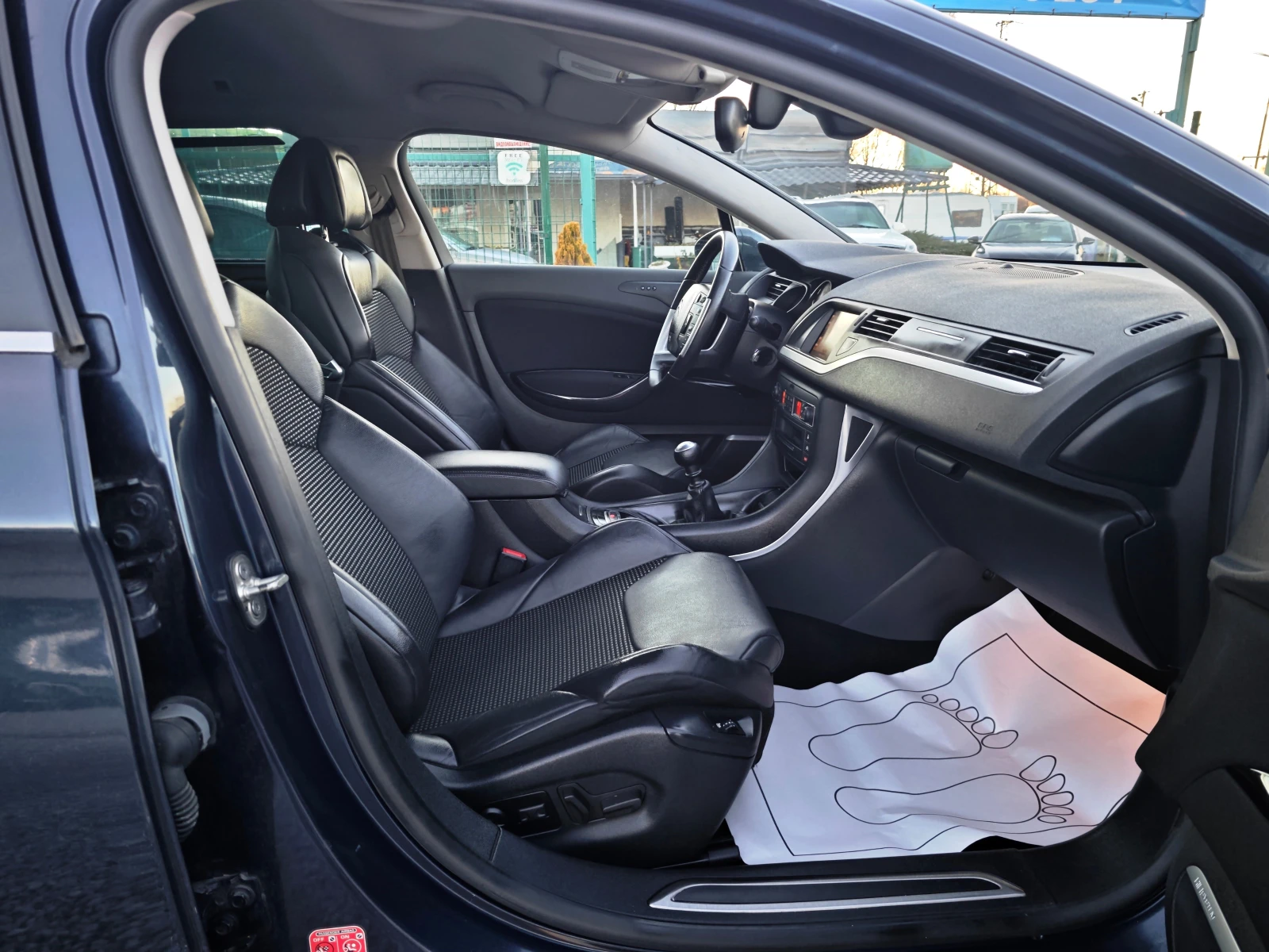 Citroen C5 2, 0HDi Exclusive | Mobile.bg   10