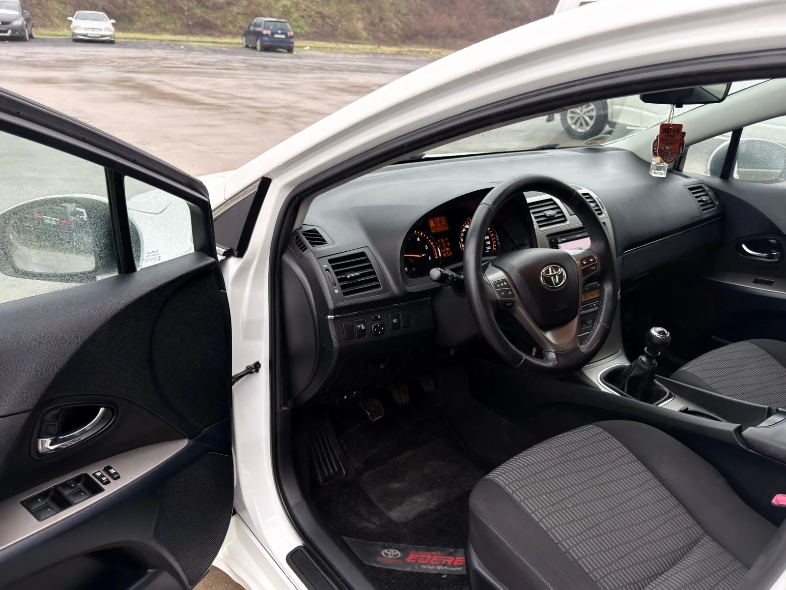 Toyota Avensis D4d | Mobile.bg � ����������� 13