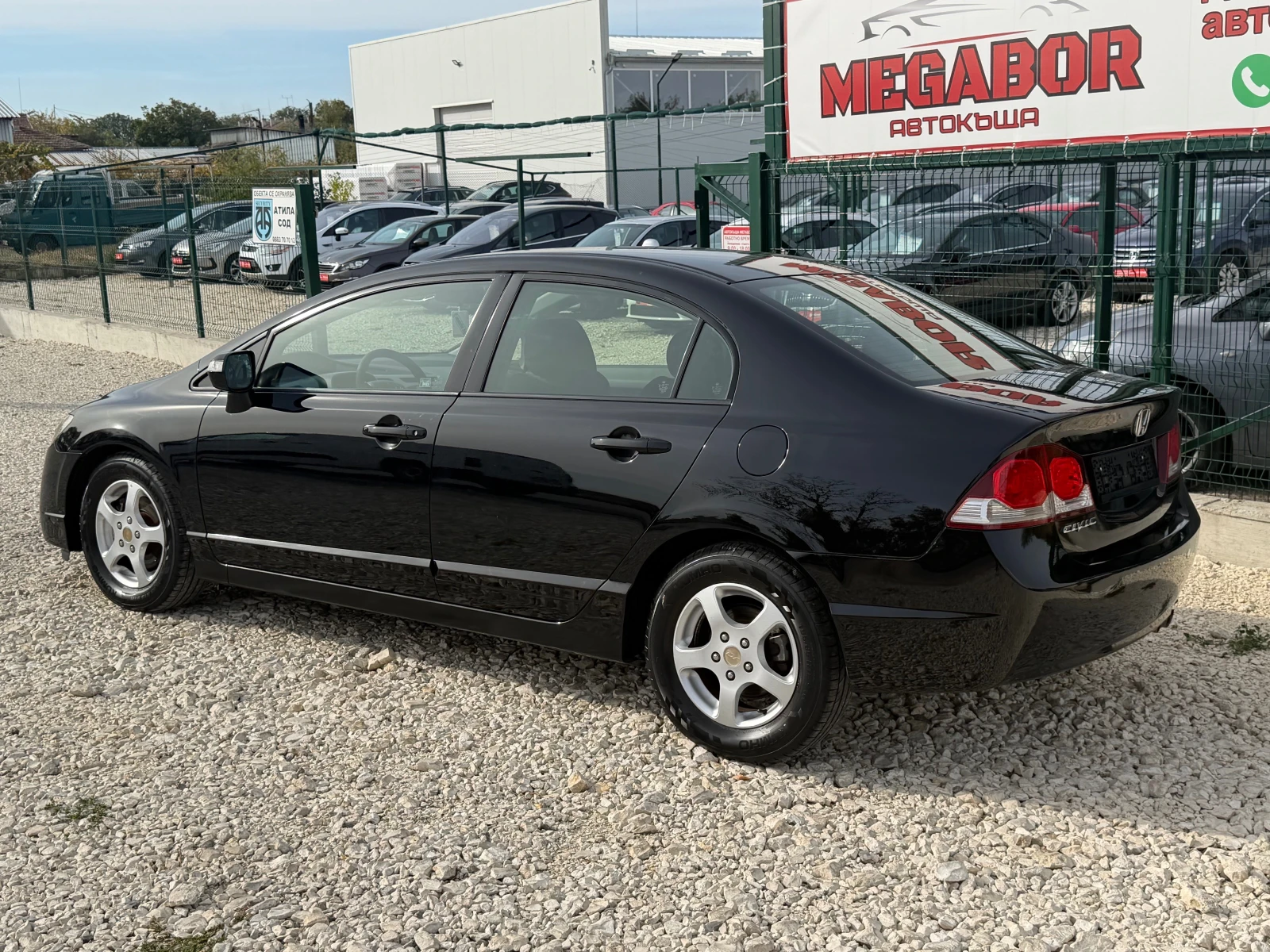 Honda Civic 1.6 16v/125p.s-Facelift-Sedan!!! | Mobile.bg � ����������� 3