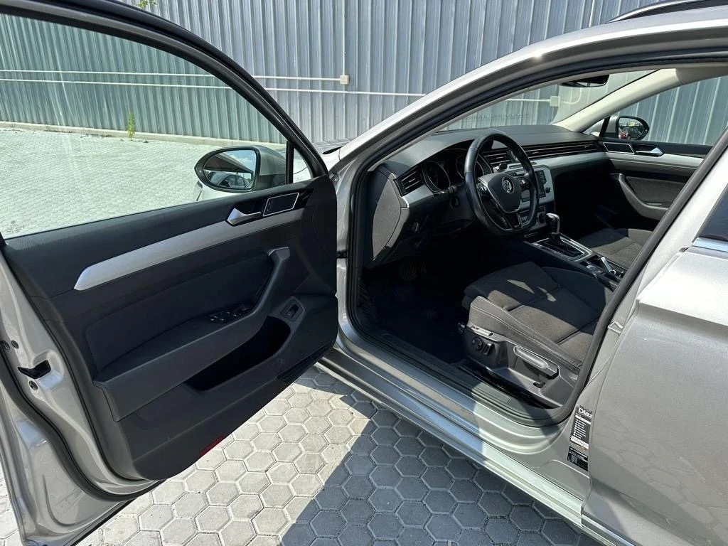 VW Passat B8, снимка 11 - Автомобили и джипове - 53740995