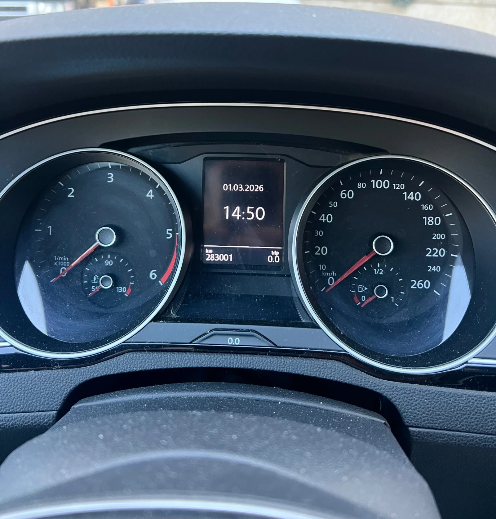 VW Passat B8, снимка 15 - Автомобили и джипове - 53740995