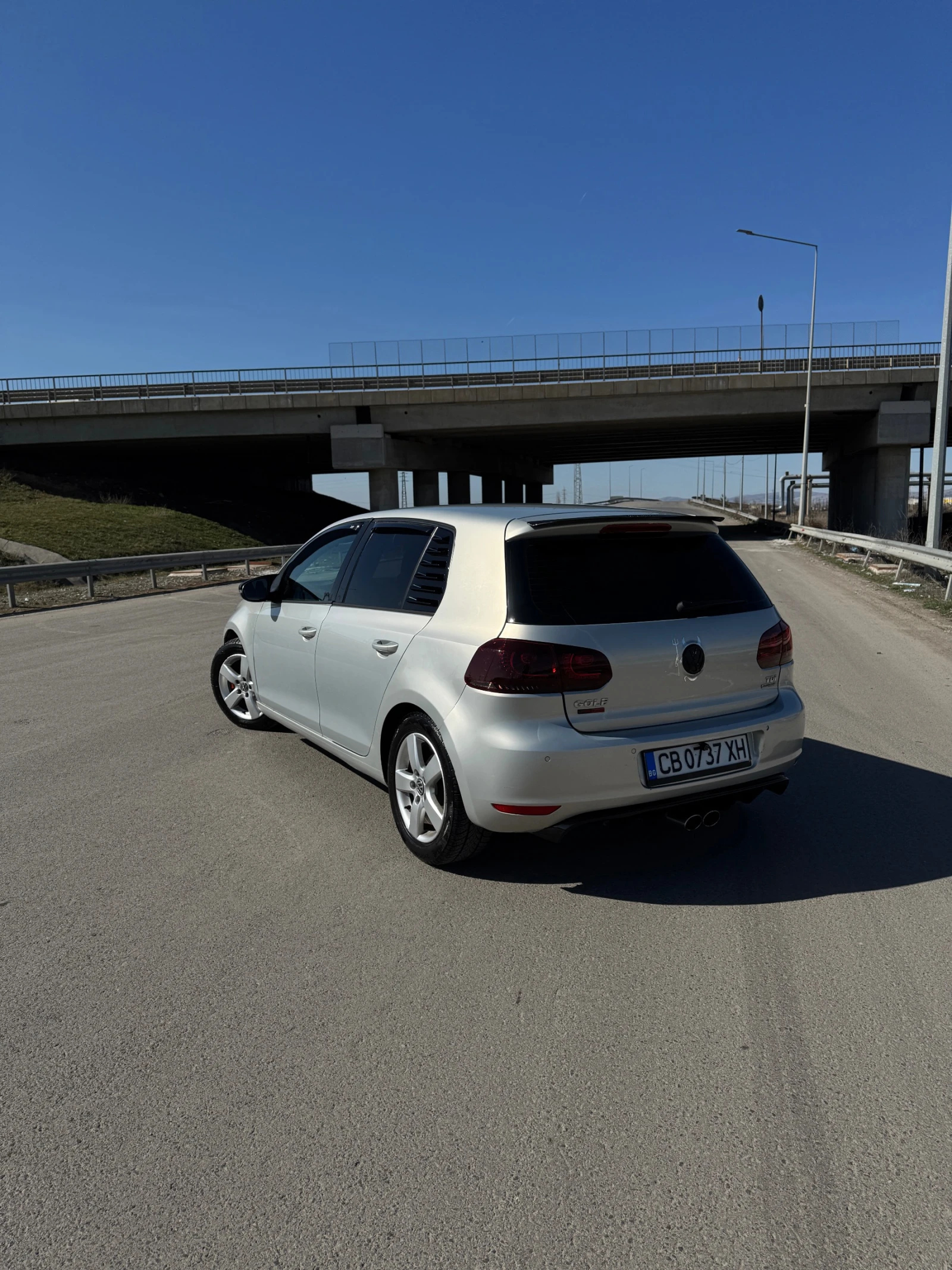 VW Golf 1.6 TDI - изображение 5