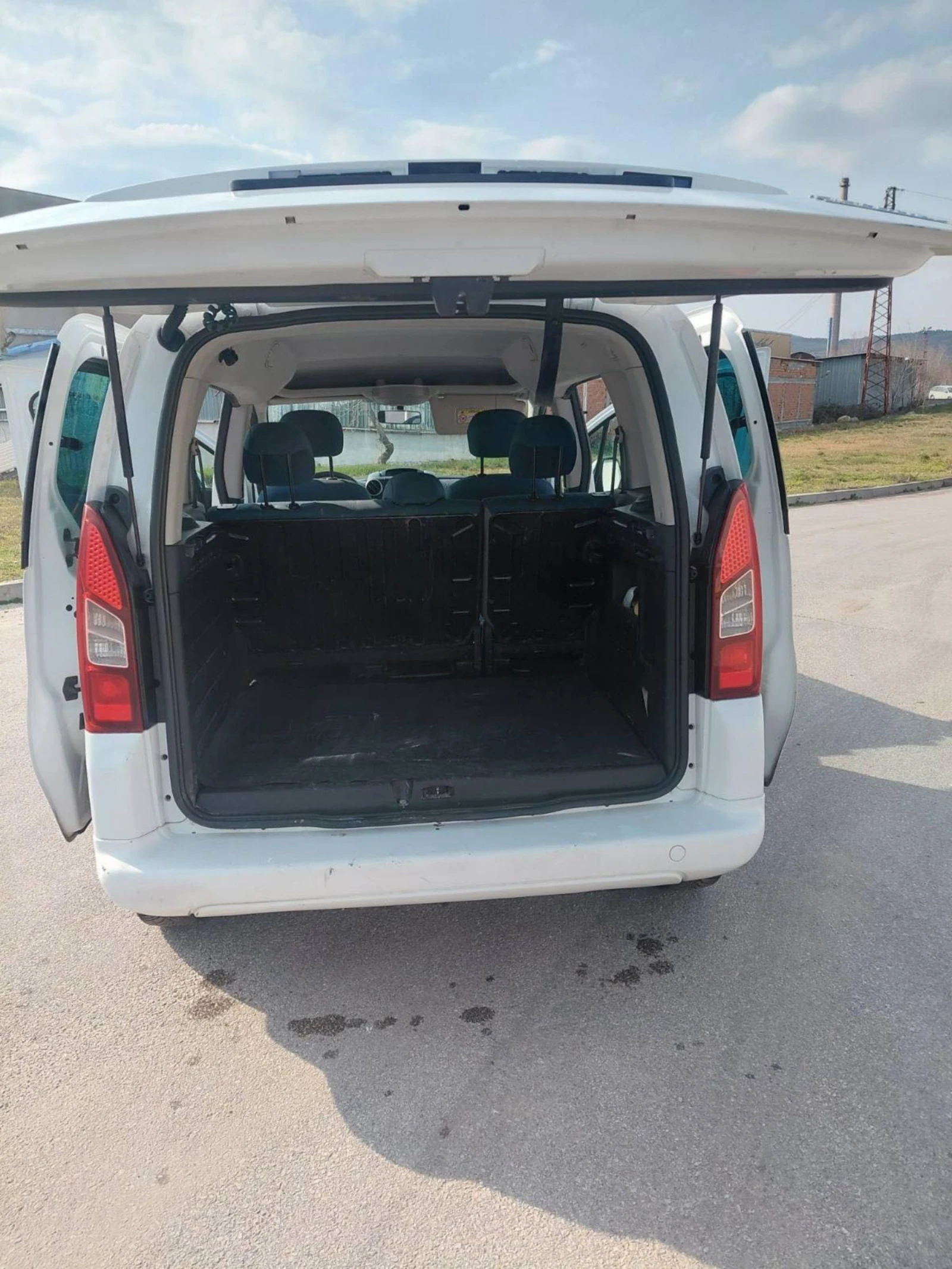 Citroen Berlingo Multi space , снимка 7 - Автомобили и джипове - 53885272