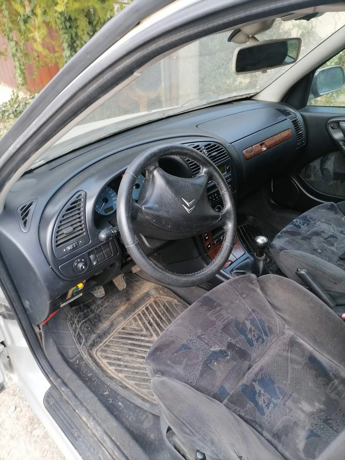 Citroen Xsara 2.0 90 k.c комби, снимка 5 - Автомобили и джипове - 54000750