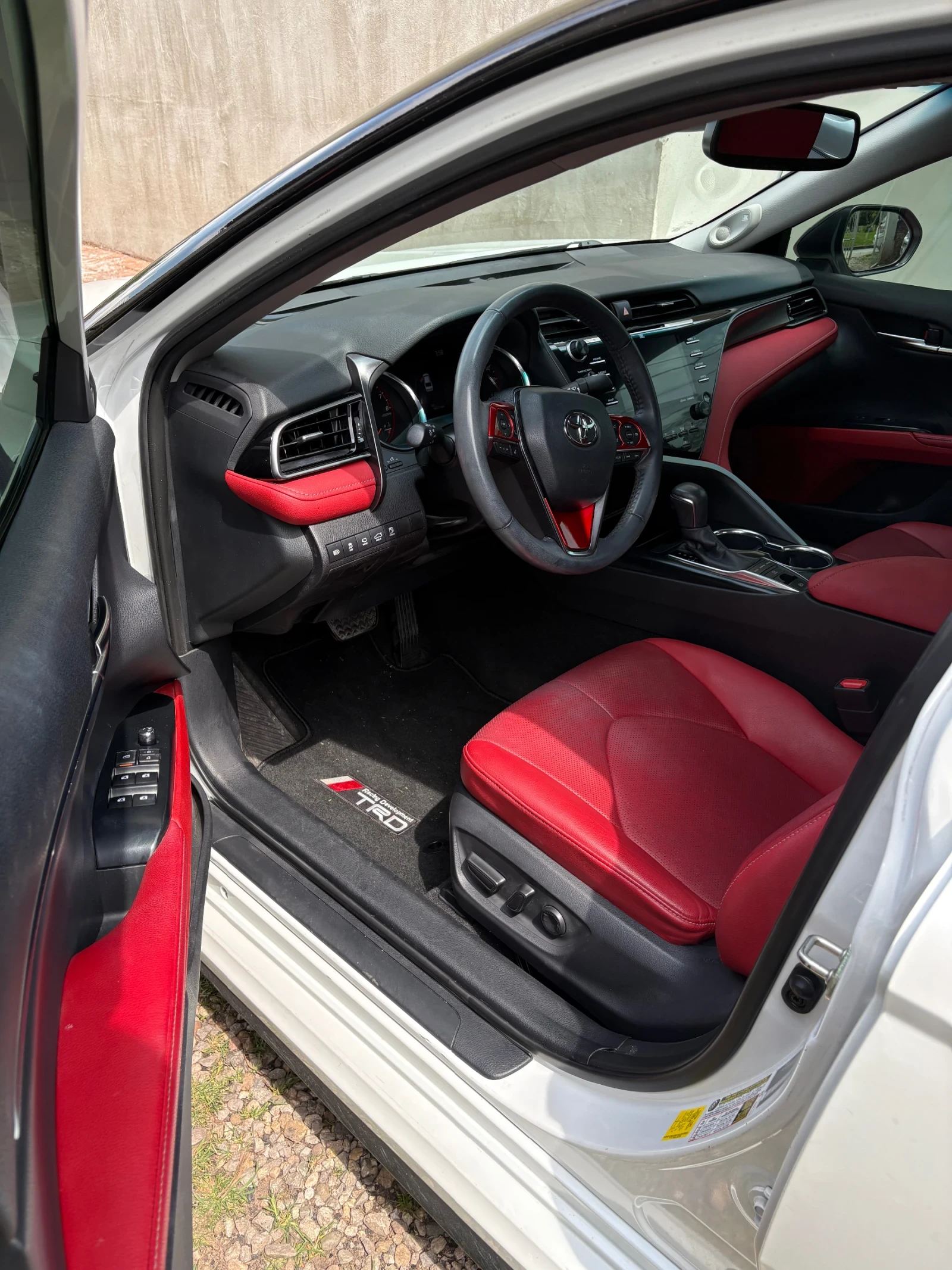 Toyota Camry Toyota Camry TRD V6, снимка 8 - Автомобили и джипове - 54355787