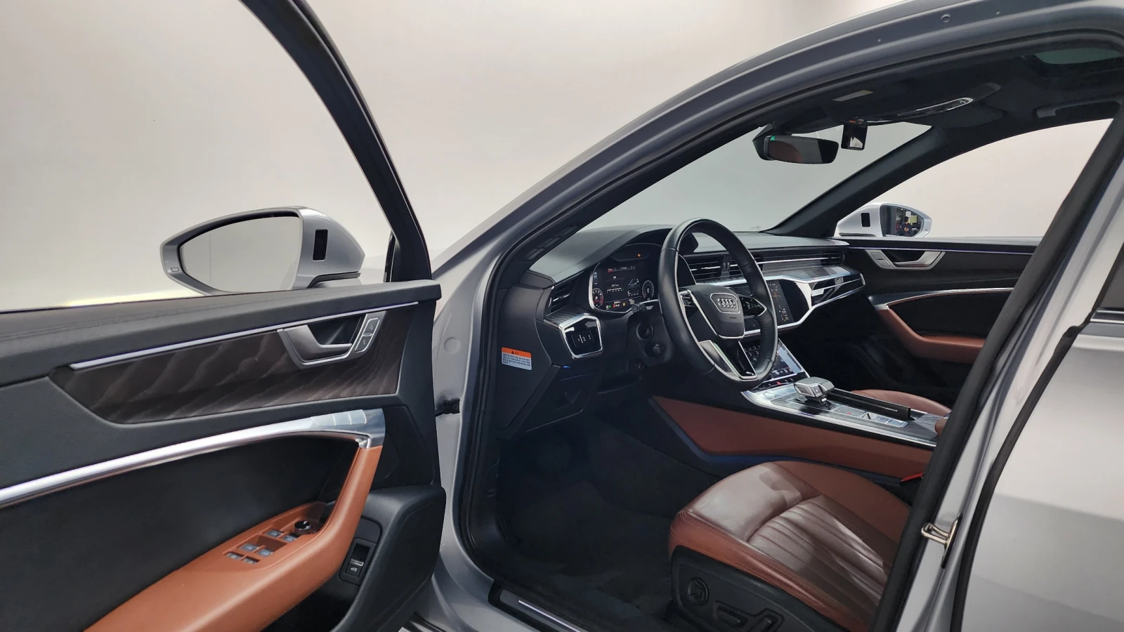 Audi A6 2.0 45TFSI Quattro, Distronic, HeadUP, 360-cam, Об, снимка 9 - Автомобили и джипове - 54678691