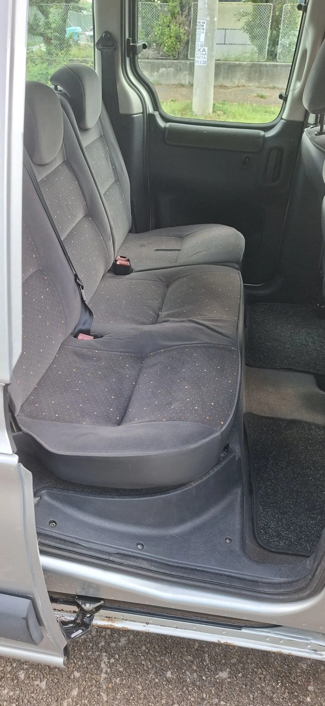 Citroen Berlingo 1.6Hi 90к.с 257000км.нов внос 7мест., снимка 7 - Автомобили и джипове - 54703259