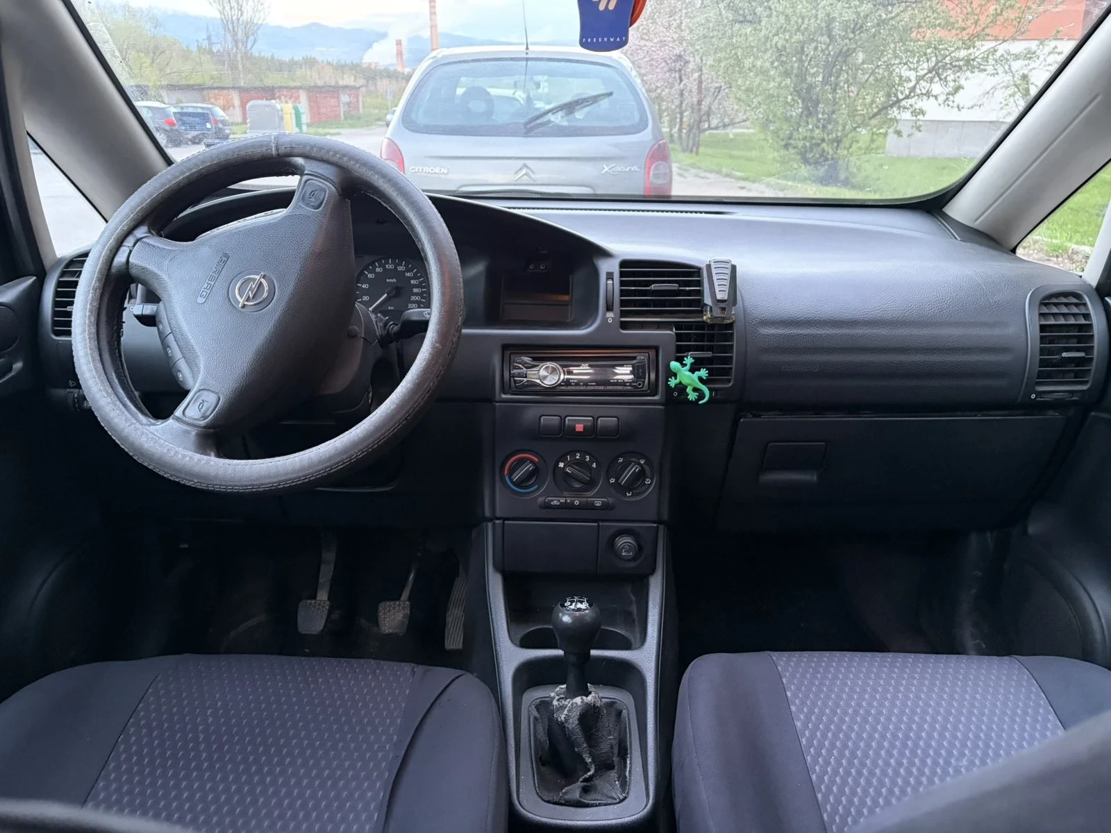 Opel Zafira, снимка 11 - Автомобили и джипове - 55138237