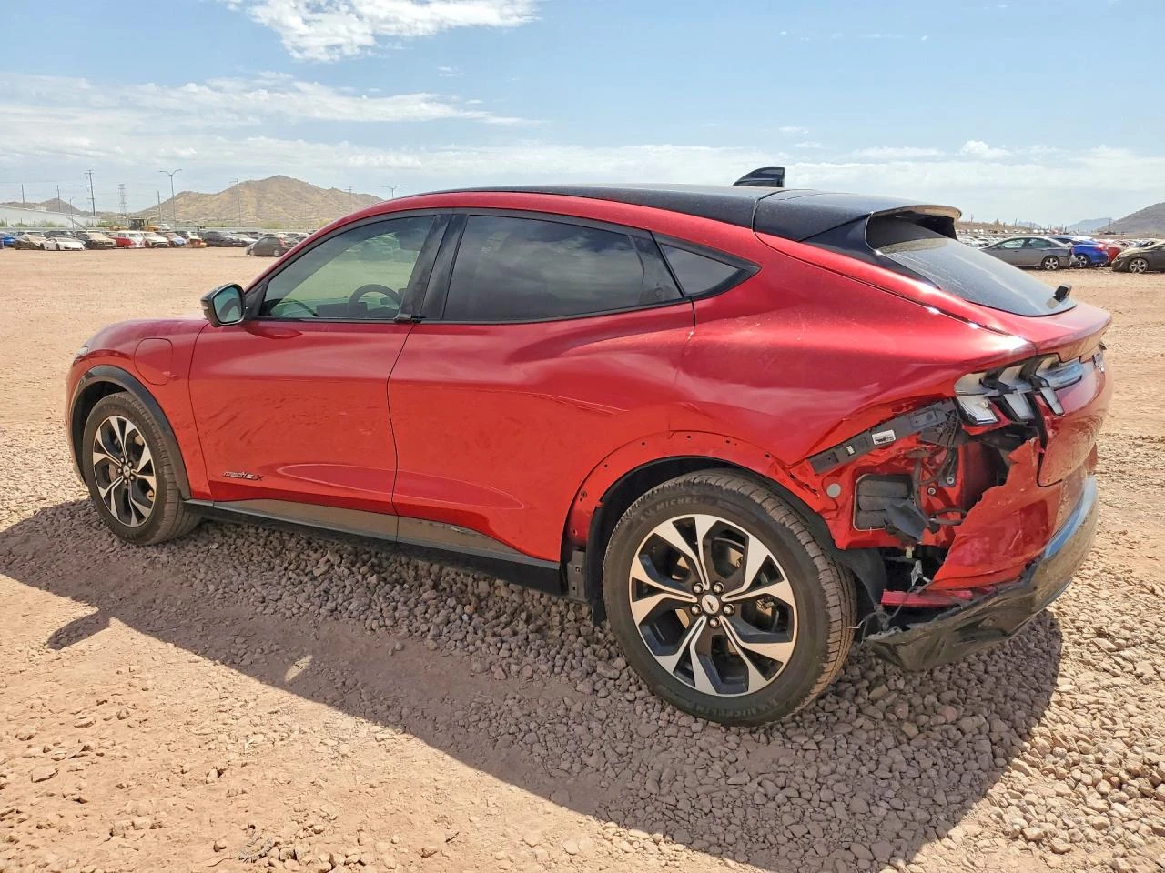 Ford Mustang Mach-E Premium, снимка 2 - Автомобили и джипове - 55288902