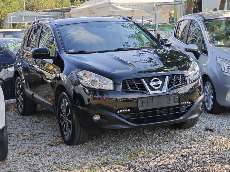 Nissan Qashqai 2.0-Автомат, снимка 3 - Автомобили и джипове - 47230633