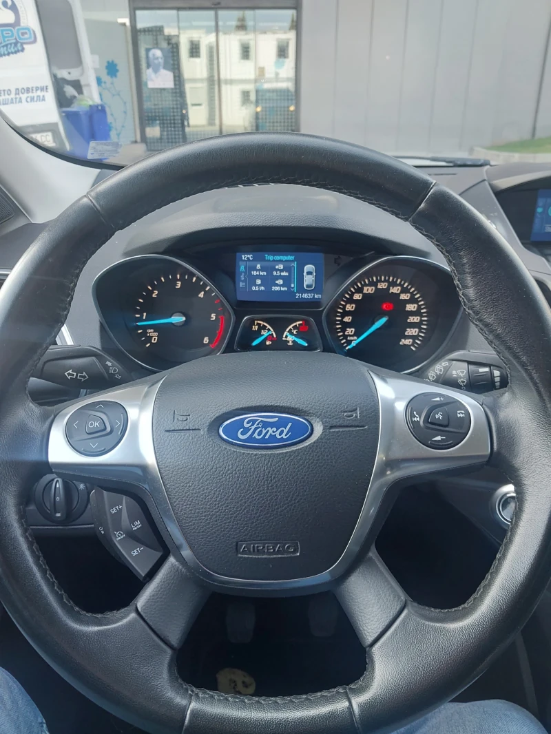 Ford Kuga, снимка 13 - Автомобили и джипове - 47807753