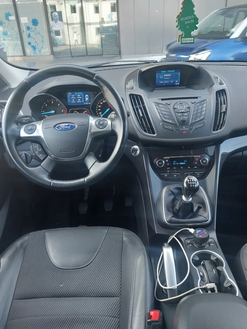 Ford Kuga, снимка 9 - Автомобили и джипове - 47807753