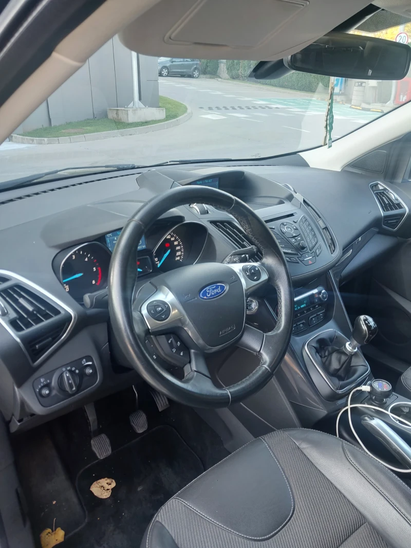 Ford Kuga, снимка 11 - Автомобили и джипове - 47807753