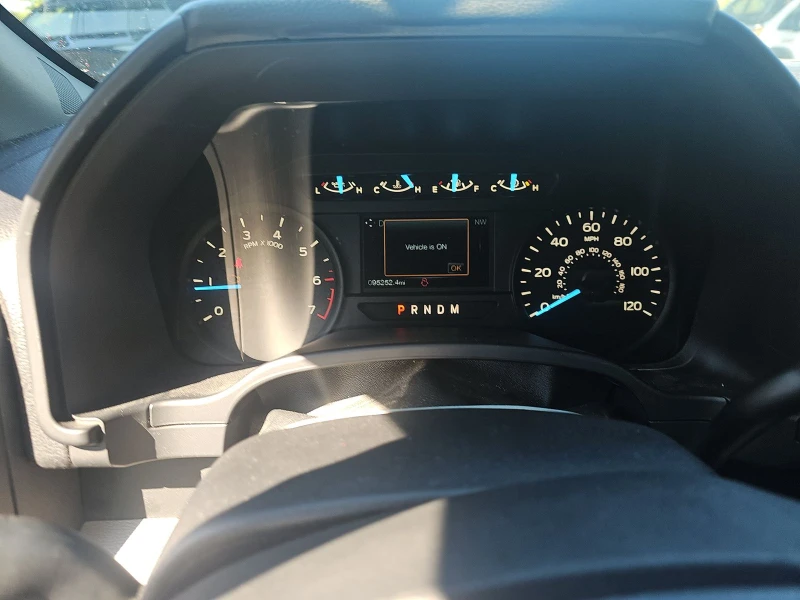 Ford F150 XL Crew Cab, снимка 7 - Автомобили и джипове - 52411869