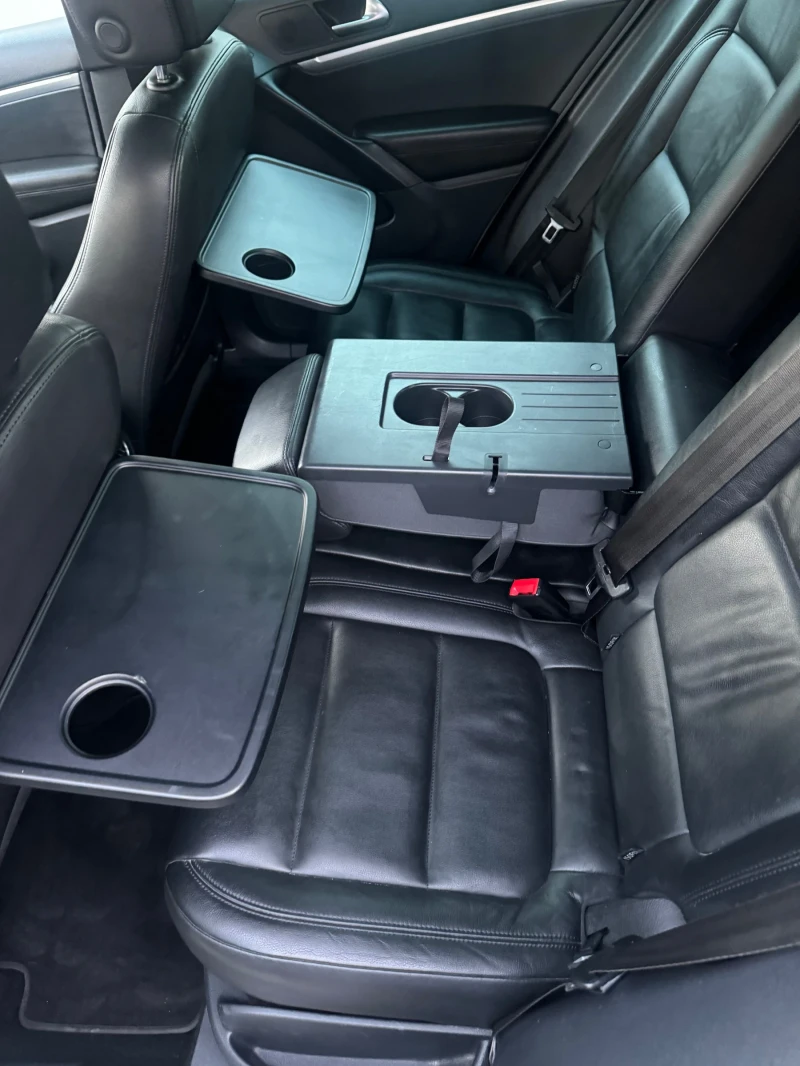 VW Tiguan 2.0TSI 4x4 FULL MAXX SWISS, снимка 17 - Автомобили и джипове - 52738638