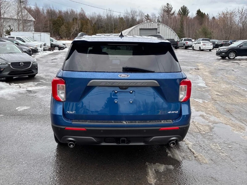 Ford Explorer * XLT 4WD * CARFAX * БЕЗ ПЪРВОНАЧАЛНА ВНОСКА, снимка 4 - Автомобили и джипове - 52972393