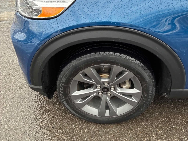 Ford Explorer * XLT 4WD * CARFAX * БЕЗ ПЪРВОНАЧАЛНА ВНОСКА, снимка 12 - Автомобили и джипове - 52972393