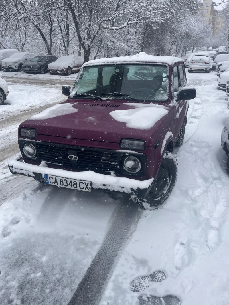 Lada Niva Двуврата, снимка 12 - Автомобили и джипове - 53580282