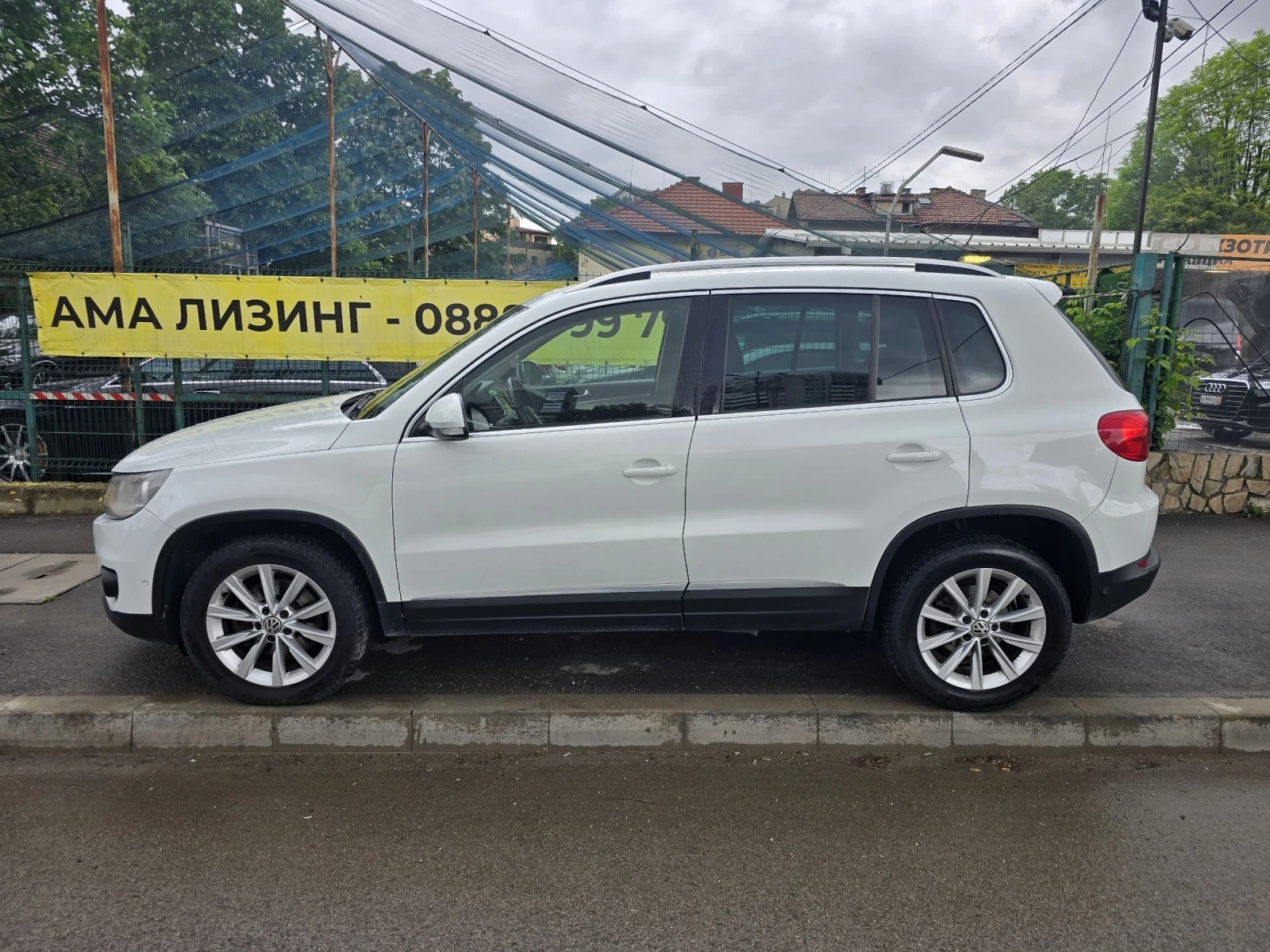 VW Tiguan 2.0 TDI HIGHLINE/4X4/AUTO - изображение 6