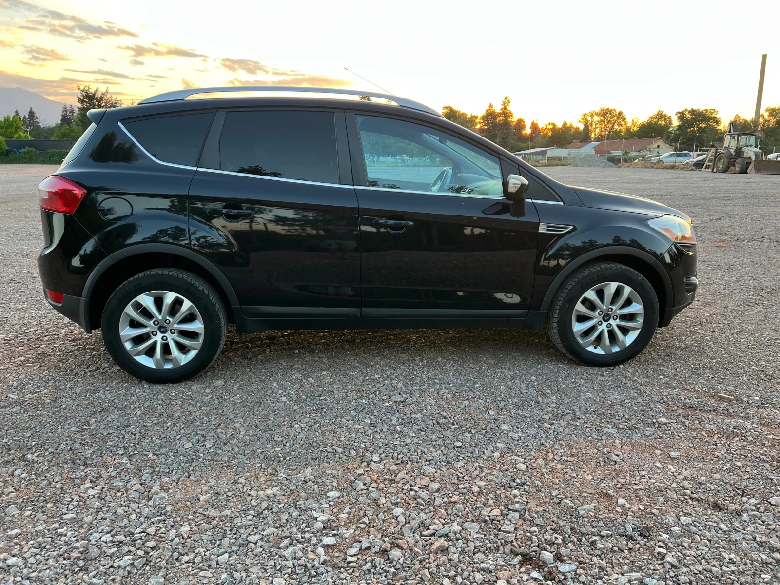 Ford Kuga Т5 - изображение 7