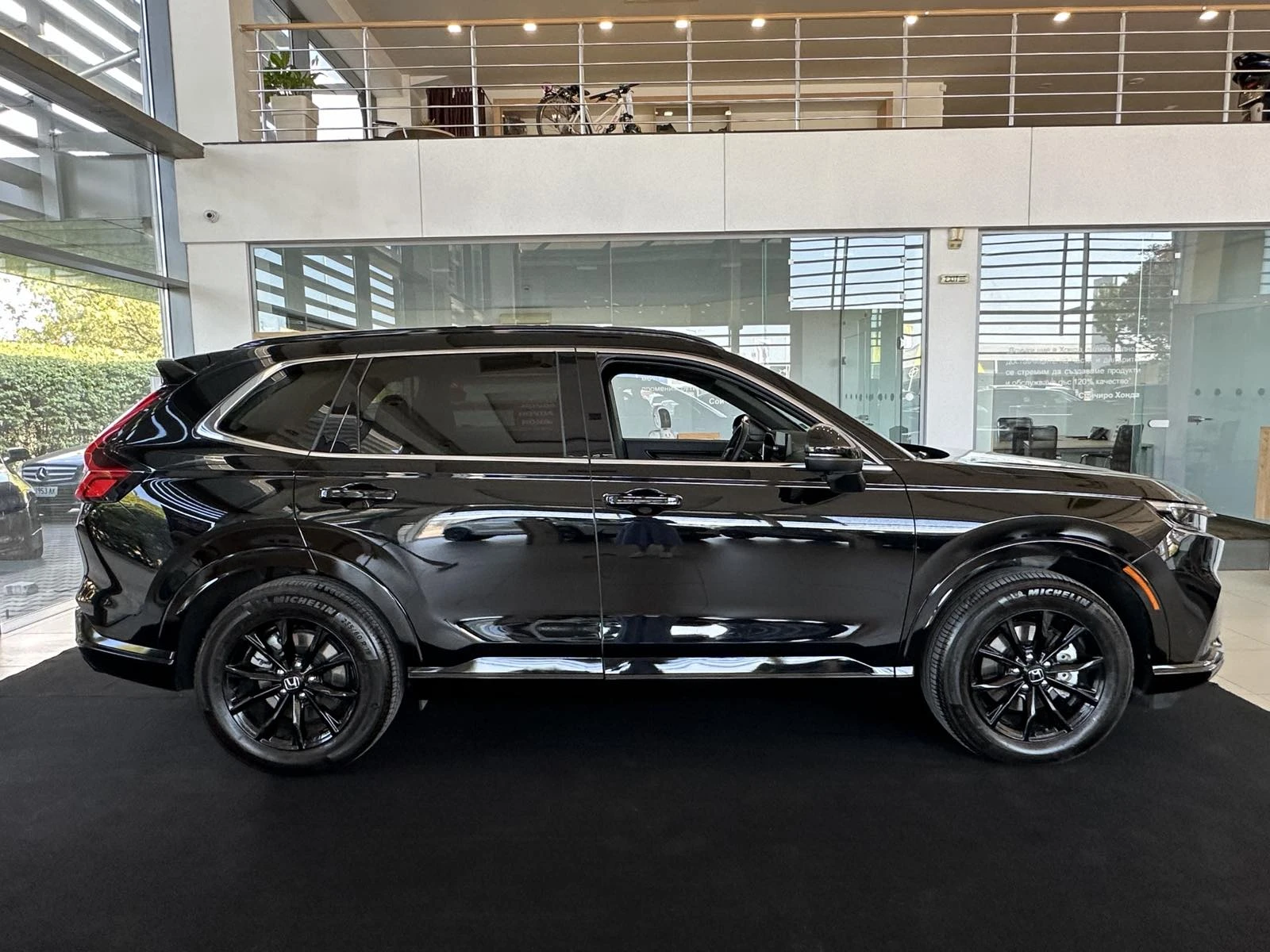 Honda Cr-v 2.0 i-MMD Advance Tech P:HEV - изображение 4