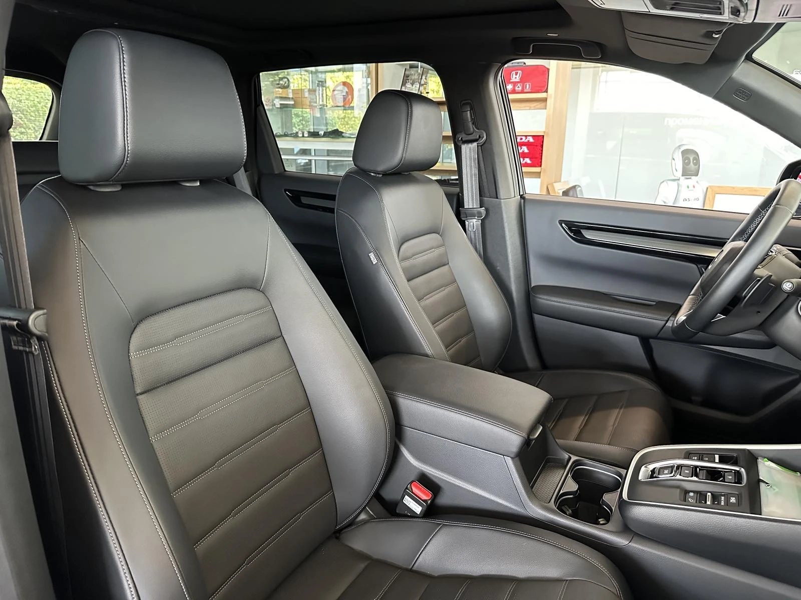 Honda Cr-v 2.0 i-MMD Advance Tech P:HEV - изображение 9