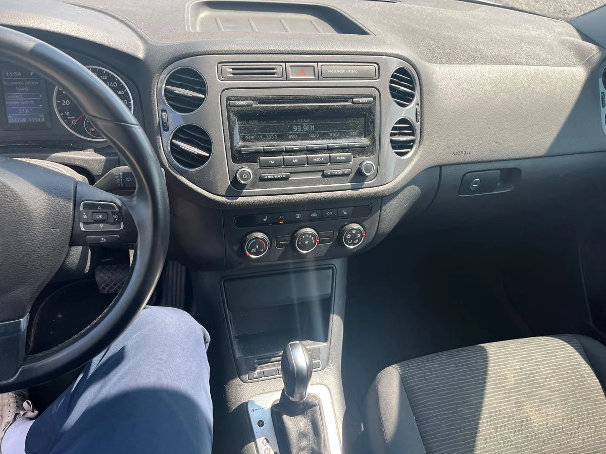 VW Tiguan 4MOTION* Авто финансиране* Карфакс - изображение 8