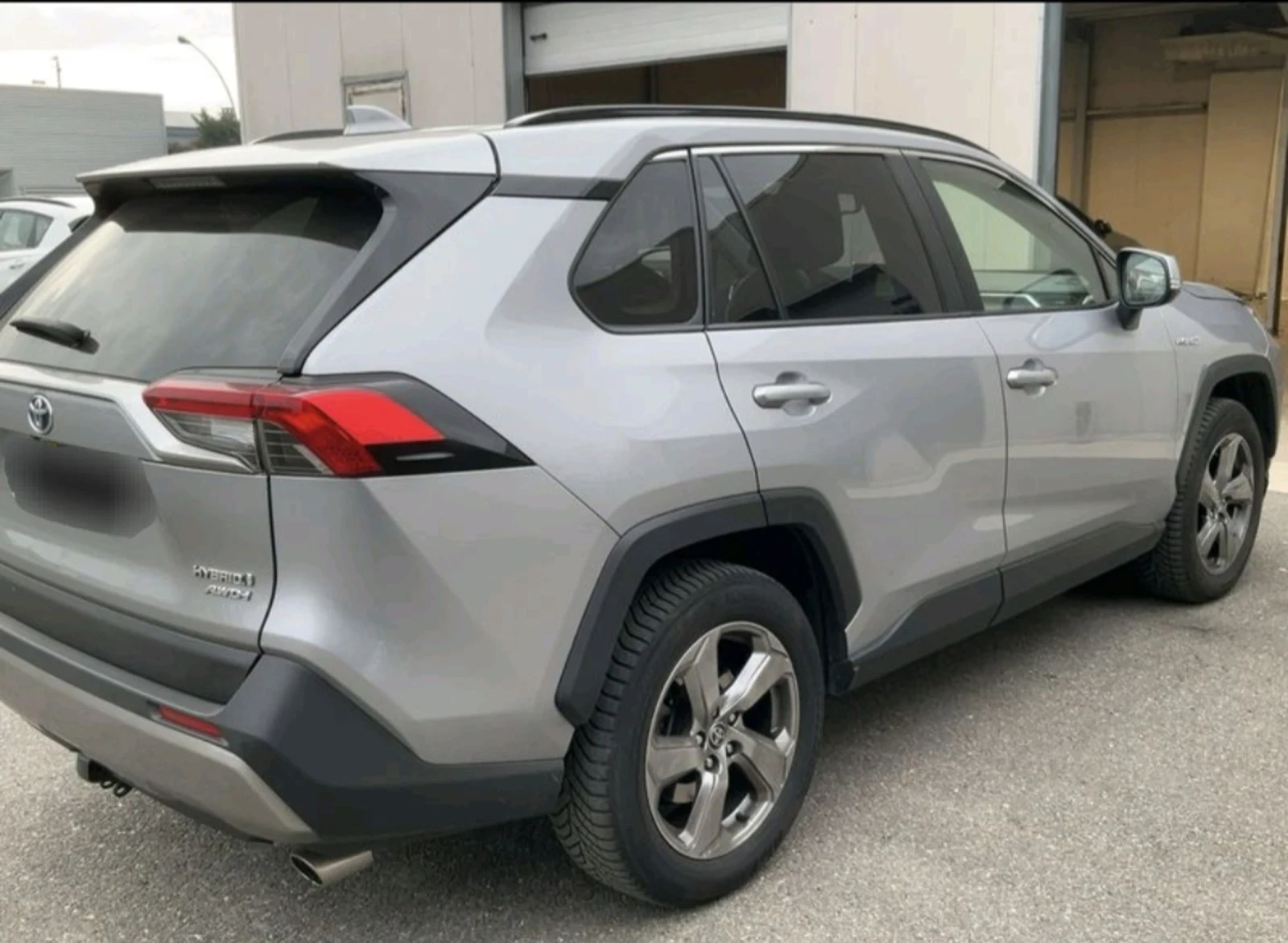 Toyota Rav4 4x4* ХИБРИД* СЕРВ.КНИЖКА* ЕВРОПЕЙСКИ*  - изображение 4