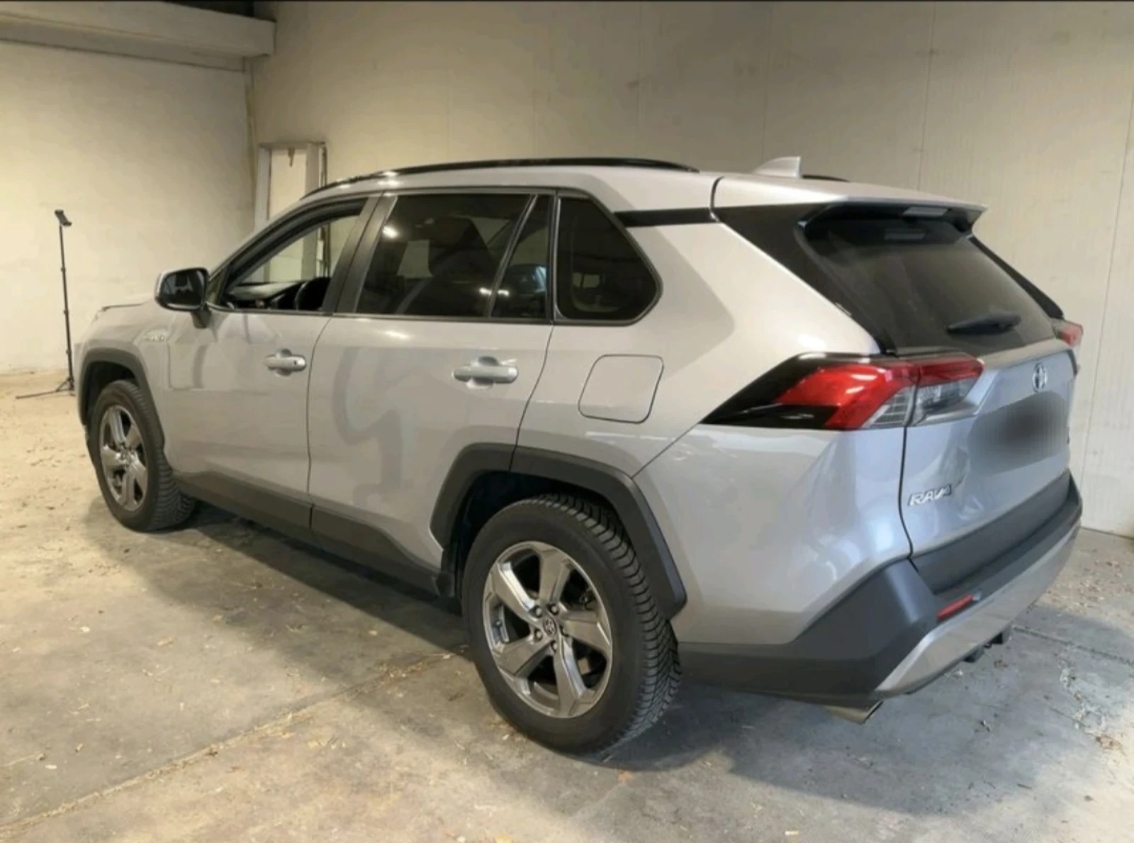 Toyota Rav4 4x4* ХИБРИД* СЕРВ.КНИЖКА* ЕВРОПЕЙСКИ*  - изображение 2