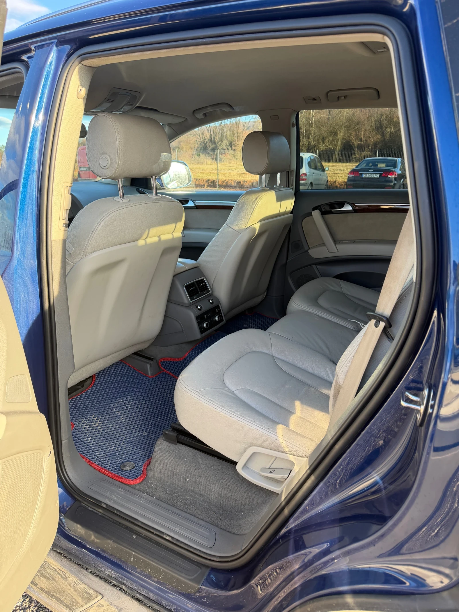 Audi Q7 3.0 TDI, снимка 12 - Автомобили и джипове - 53459677