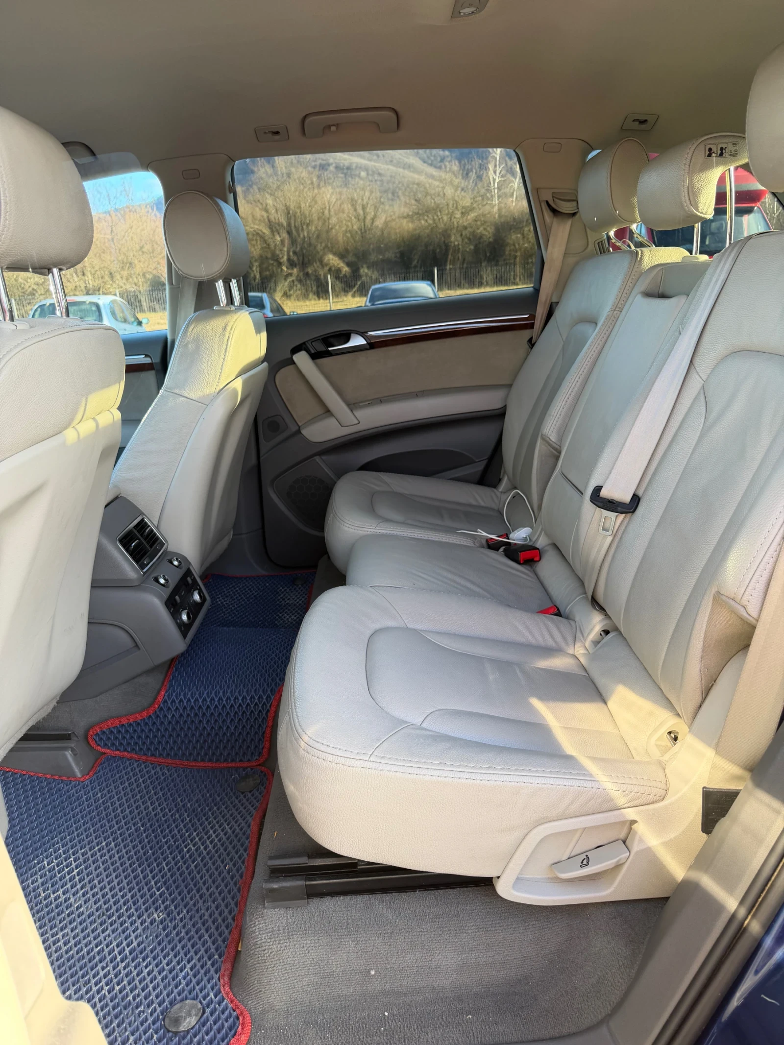 Audi Q7 3.0 TDI, снимка 13 - Автомобили и джипове - 53459677