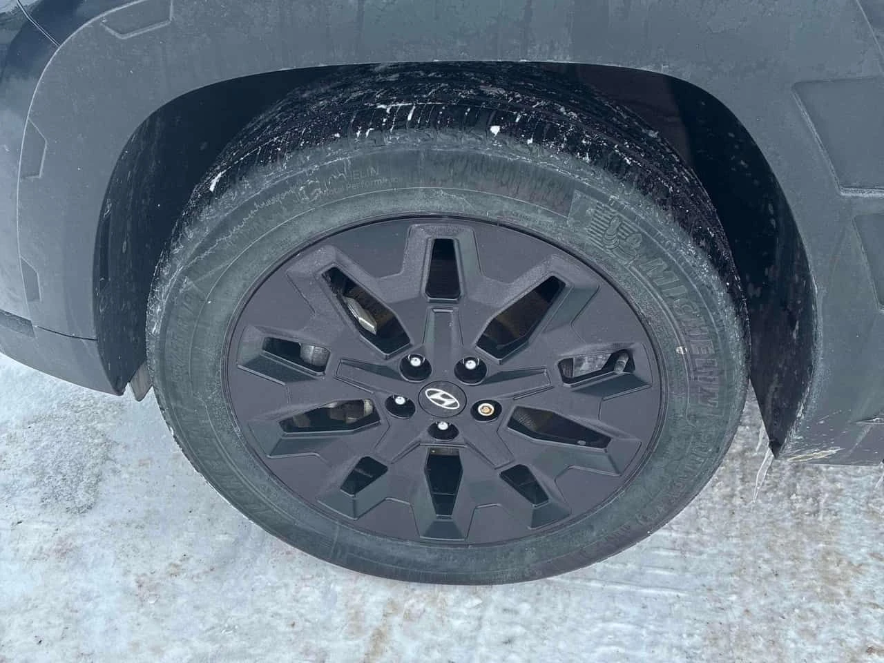 Hyundai Tucson * Urban Edition * CARFAX * ПАНО * KEYLESS - изображение 7