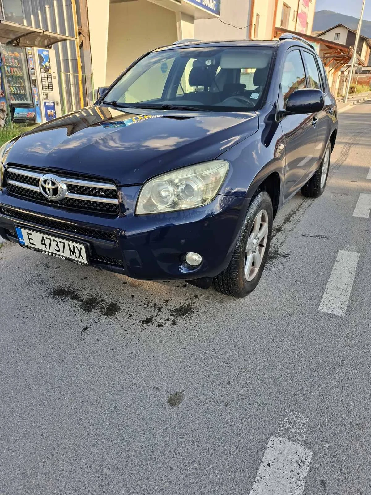 Toyota Rav4, снимка 4 - Автомобили и джипове - 54805574