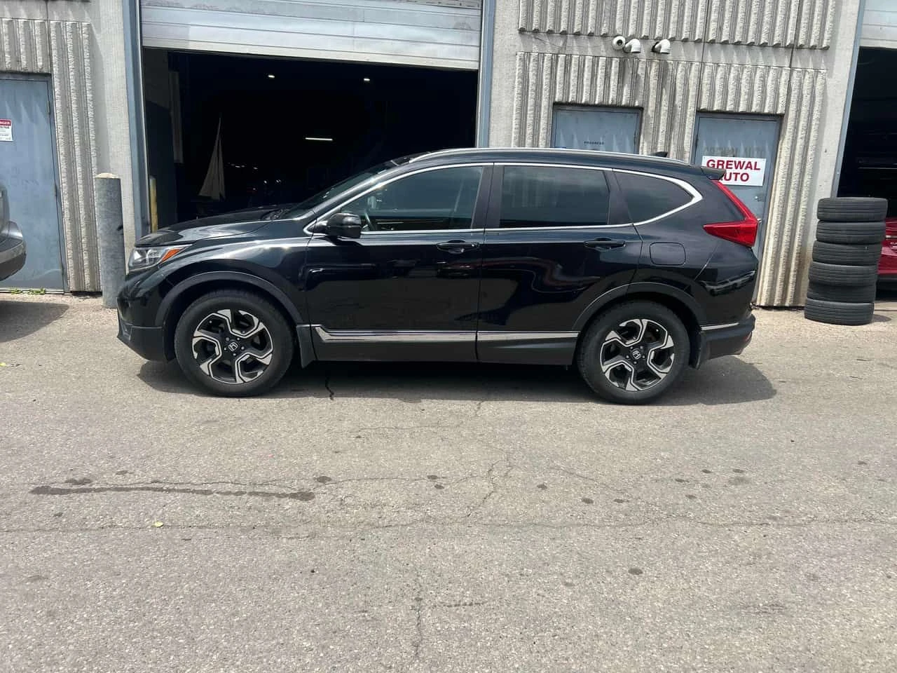 Honda Cr-v | Touring | DISTRONIC | CARFAX | ПАНОРАМА | , снимка 2 - Автомобили и джипове - 54954830