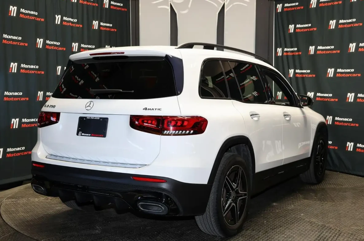 Mercedes-Benz GLB 250 AMG&Night Package / Carbon trim, снимка 5 - Автомобили и джипове - 54969145