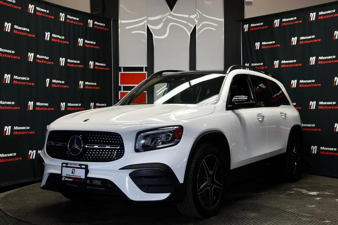 Mercedes-Benz GLB 250 AMG&Night Package / Carbon trim