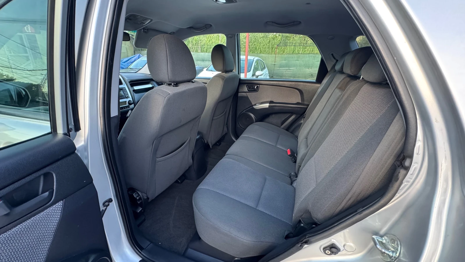 Kia Sportage 2.0 4x4 GPL BIFUEL , снимка 8 - Автомобили и джипове - 55257907