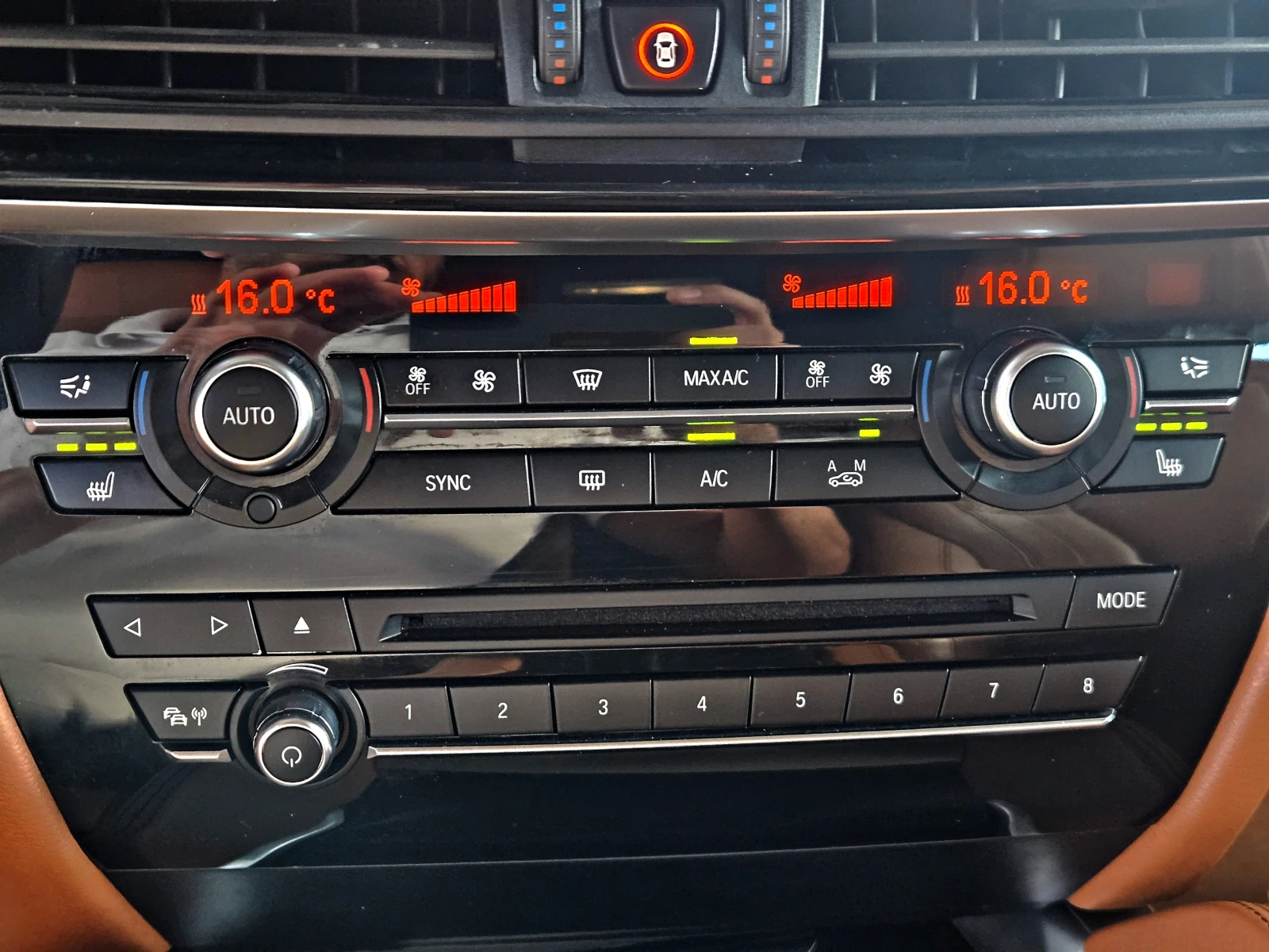 BMW X6 M50D/DIGITAL/HARMAN/KARDON/ПОДГРЕВ/AMBIENT/LIZING, снимка 13 - Автомобили и джипове - 55593330