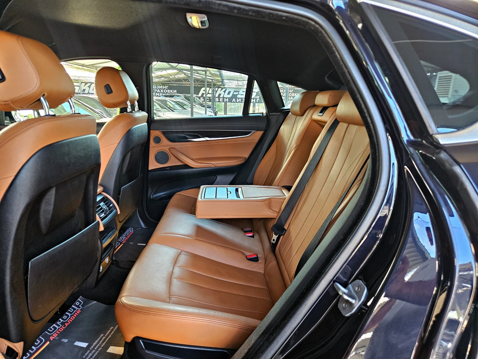 BMW X6 M50D/DIGITAL/HARMAN/KARDON/ПОДГРЕВ/AMBIENT/LIZING, снимка 16 - Автомобили и джипове - 55593330