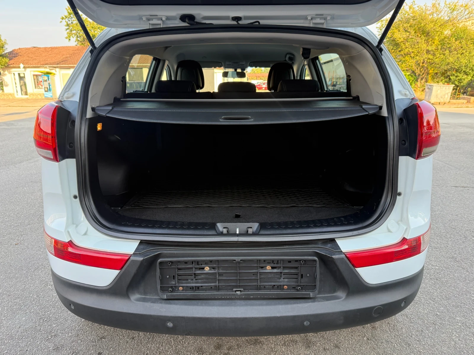 Kia Sportage 1.7CRDI Е5В ИТАЛИЯ , снимка 14 - Автомобили и джипове - 55709930